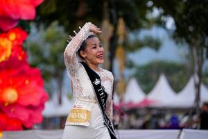 BIB: 
                            <button type="button" onclick="openModal(27888896)" class="btn btn-primary btn-sm float-right btn-popup" data-toggle="modal" data-target=".modal-high-quality">
                        <i class="fas fa-shopping-cart"></i> Add to Cart
                    </button>
                                            <button type="button" onclick="isThisMe(27888896, true)" class="btn btn-success btn-sm float-right btn-popup btn-isme hidden" data-toggle="tooltip" data-placement="bottom" title="นี่คือรูปของคุณใช่ไหม คลิกที่นี่เพื่อเอาเข้าอัลบั้ม">
                        <i class="fas fa-plus"></i> Add to album
                    </button>
                    <button type="button" onclick="isThisMe(27888896, false)" class="btn btn-warning btn-sm float-right btn-popup btn-isnotme hidden">
                        <i class="fas fa-ban"></i> Remove from album
                    </button>